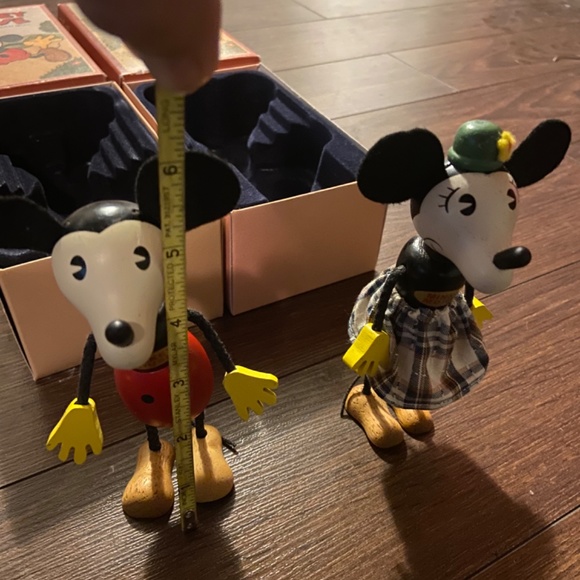 Mickey and Minnie Fun -E- wooden dolls - Picture 3 of 4